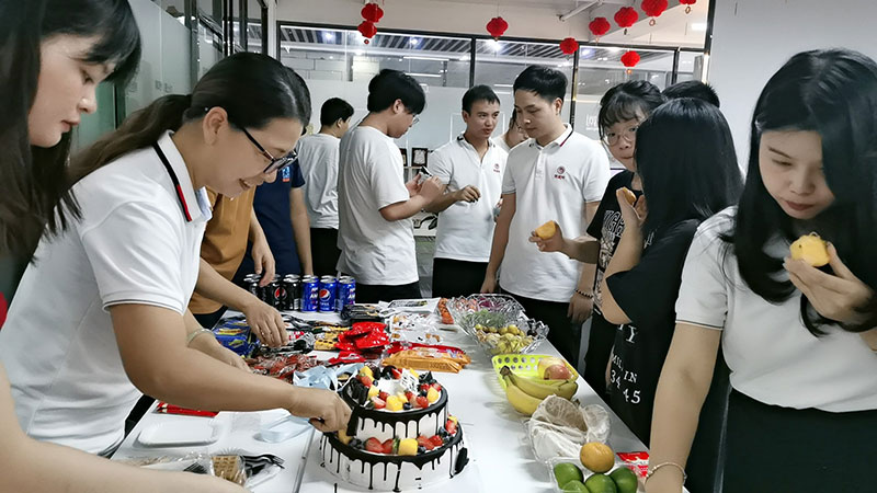 切蛋糕場(chǎng)景 切蛋糕場(chǎng)景